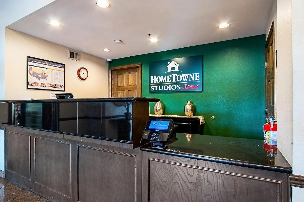 Мотель Hometowne Studios By Red Roof Phoenix - Black Canyon Highway